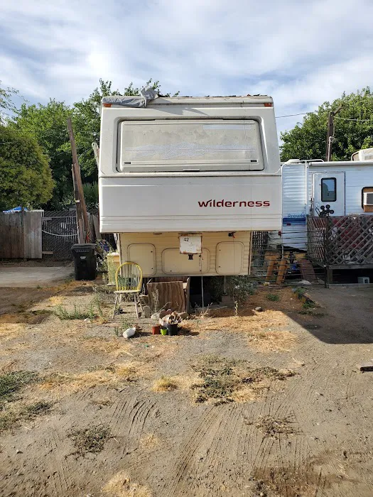 Rucker Apartments & RV Picture 3