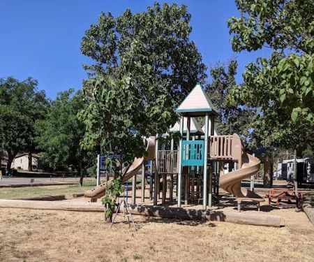 Merced River RV Resort