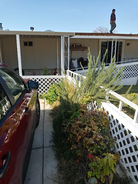 River Paradise Mobile Home Park Picture 1