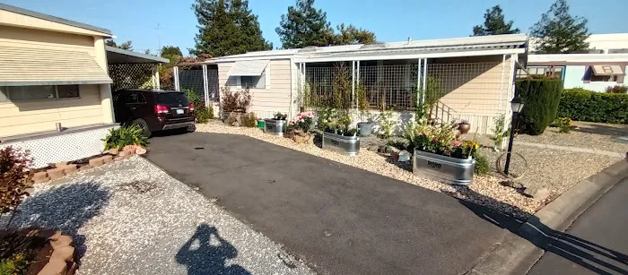 Petaluma Estates Picture 2