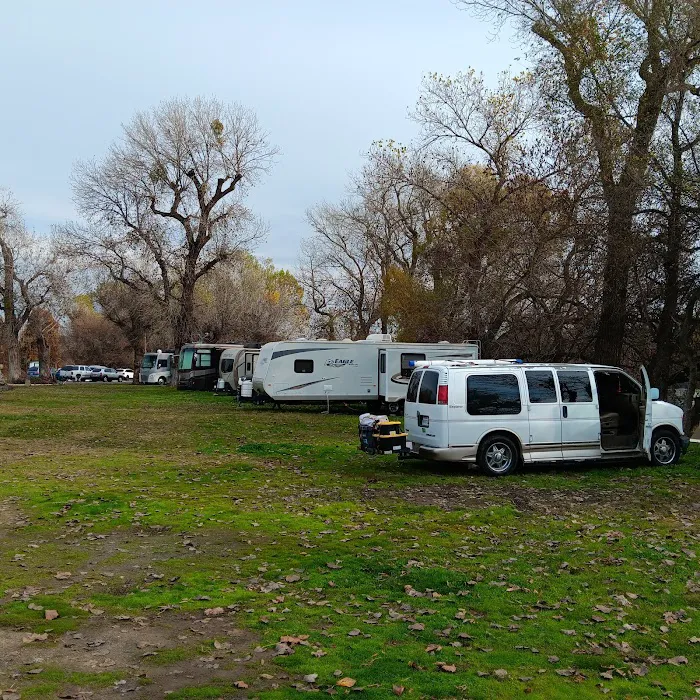 Sherwood Harbor Marina & RV Park Picture 5
