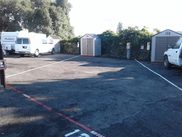 Villa Trailer Park Picture 8