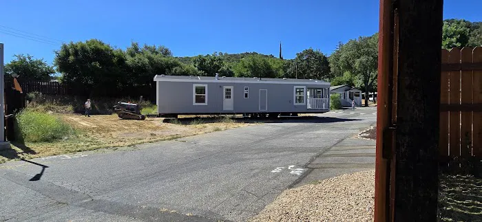 Resthaven Mobile Home Park Picture 1