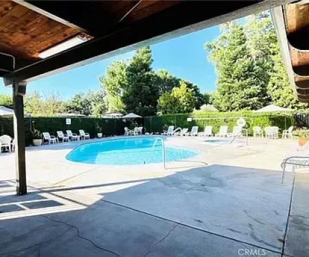 Los Robles Mobile Home Estates