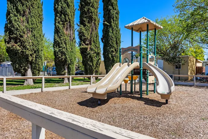 Park Royal Estates Picture 9