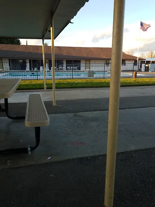 Cordovan Mobile Home Estates Picture 3