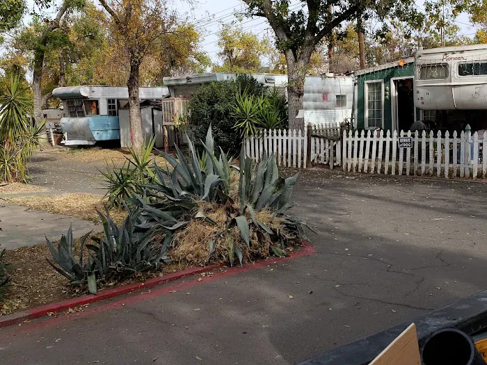 All Star Mobile Home Park Picture 8