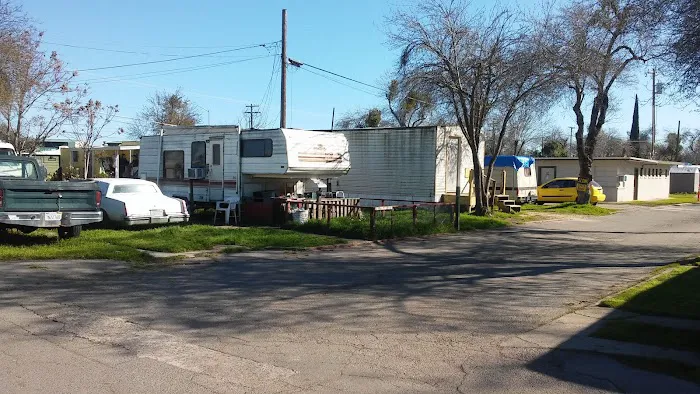 All Star Mobile Home Park Picture 3