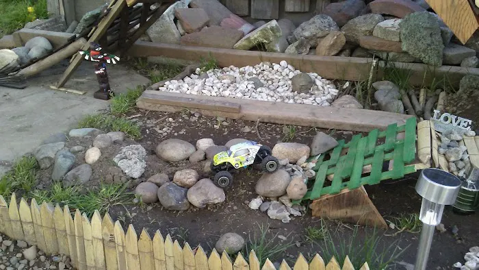 All Star Mobile Home Park Picture 4