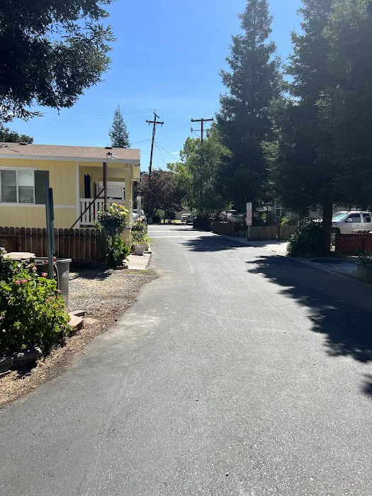 Redwood Capitol MHP Picture 4