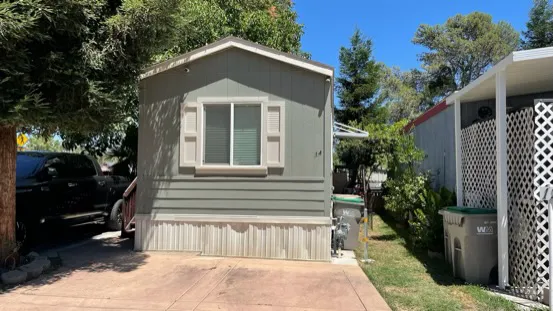 Redwood Capitol MHP Picture 10