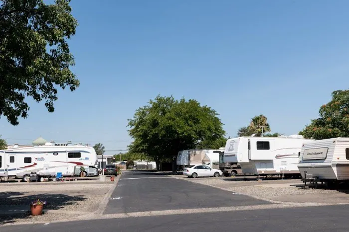 Capitol West RV Park Picture 8