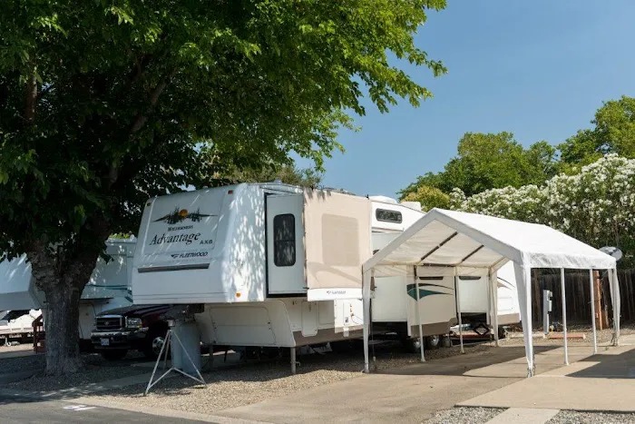 Capitol West RV Park Picture 6