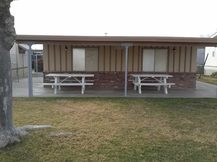 Merced Mobile Estates Picture 7