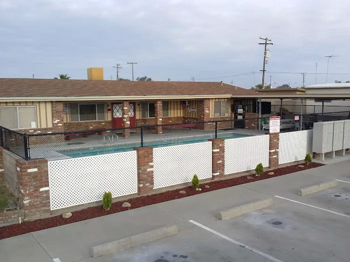 Merced Mobile Estates Picture 8