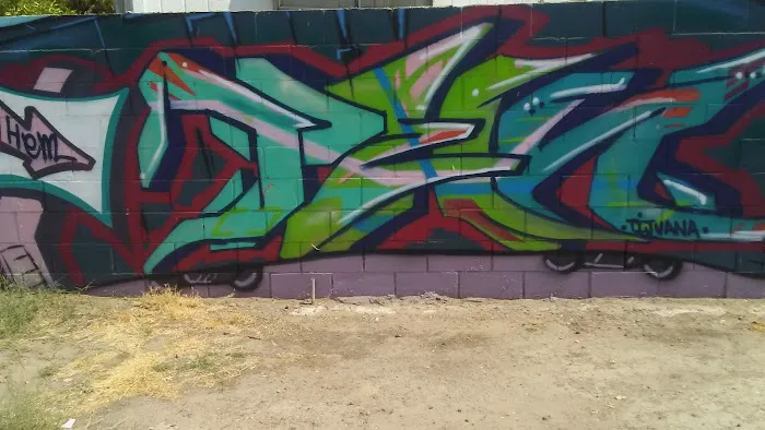 Golden Wheels Mobile Home Park Picture 7