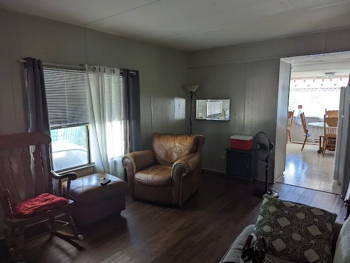 Riviera Holiday Mobile Estates/Senior Community Picture 1