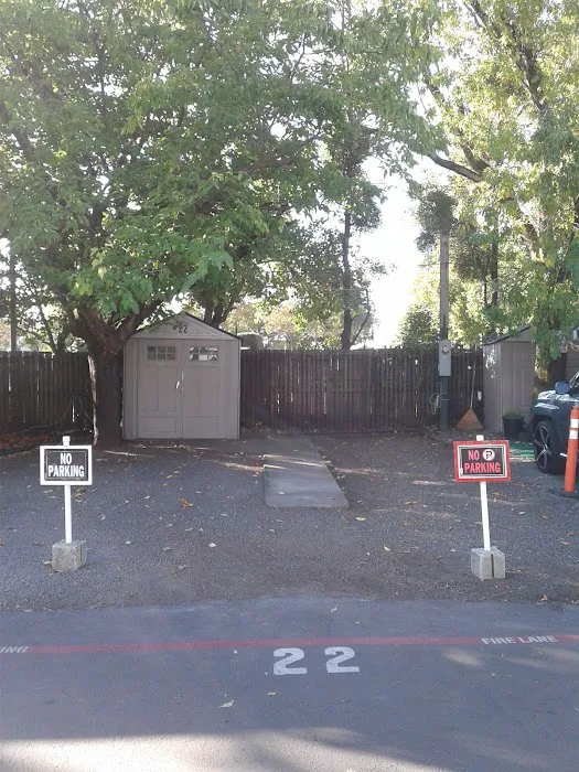 Rosa Vista Trailer Park(Marker in wrong spot) Picture 4