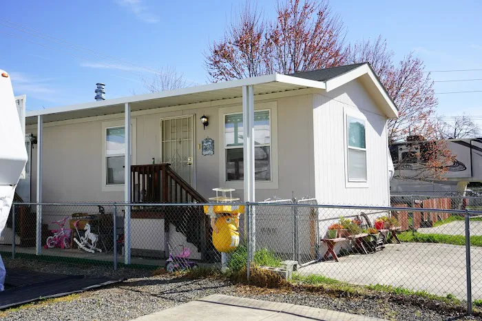 McClellan Mobile Home & RV Park Picture 7