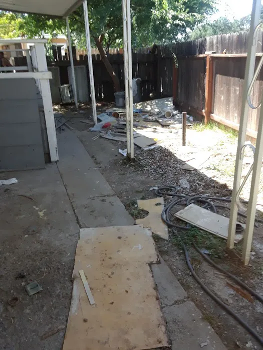 Auburn Oaks Mobile Home Park Picture 7