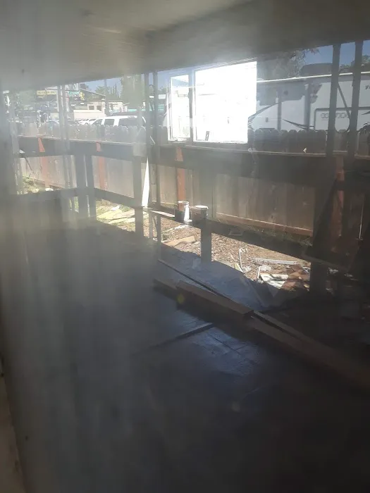 Auburn Oaks Mobile Home Park Picture 1