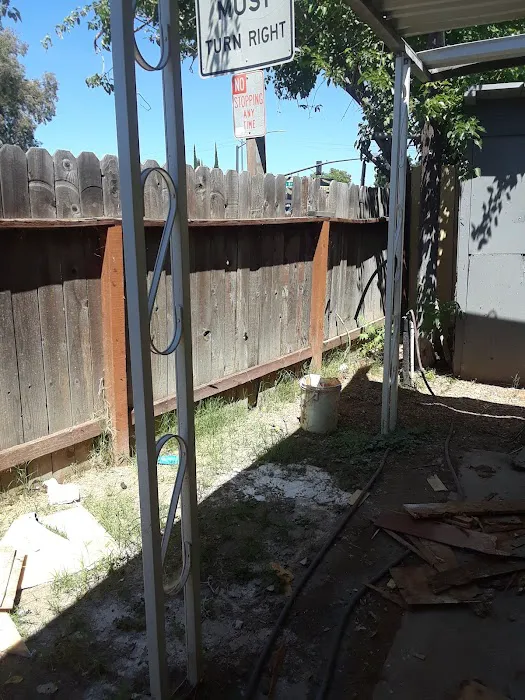 Auburn Oaks Mobile Home Park Picture 6