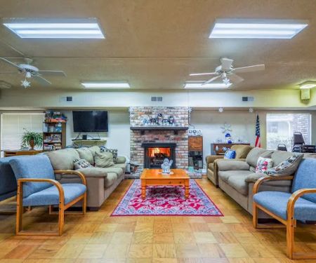 Heritage Oak Glen Mobile Home Park