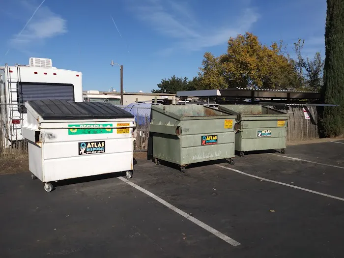 Pioneer RV Park and MHP Picture 5