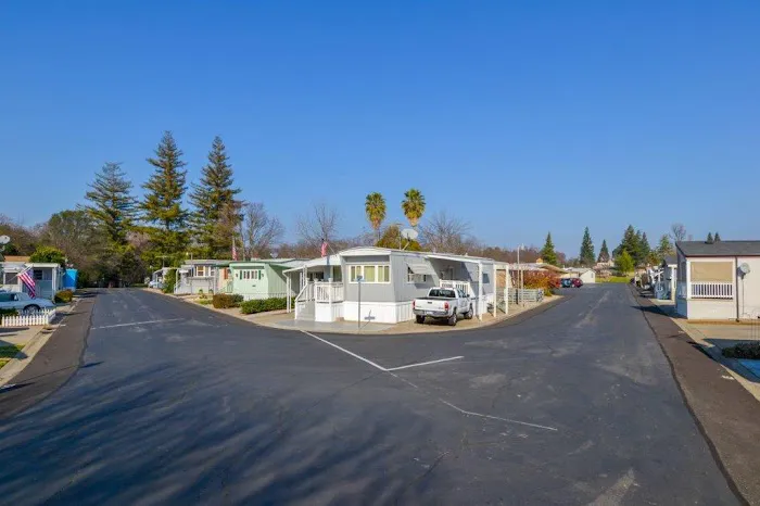 Country Squire Estates Picture 5