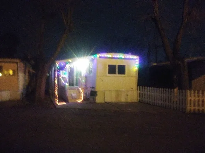 Sunshine Mobile Village Picture 3