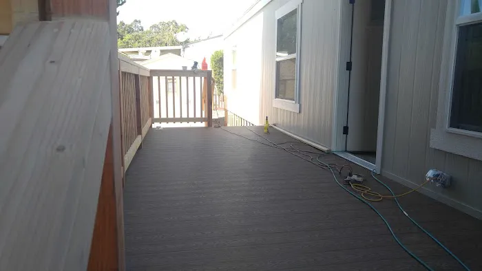 Skylark Mobile Estates Picture 5