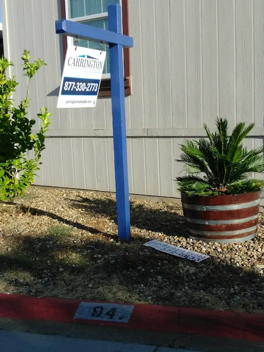 Dover Mobile Home Park Picture 9