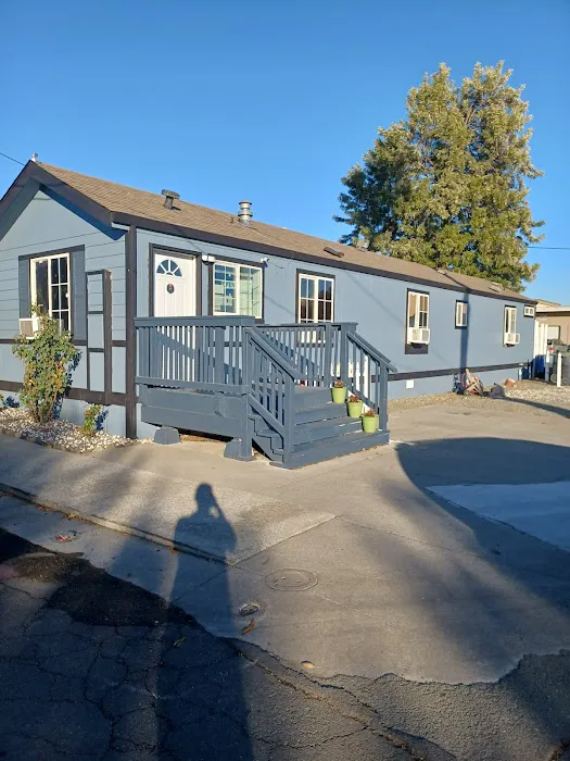 Fairfield MH & RV Park Picture 3