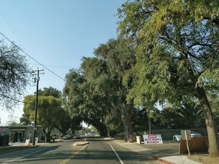 Slatter's Court Picture 5