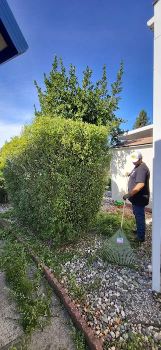 Colonial Park Inc Picture 4