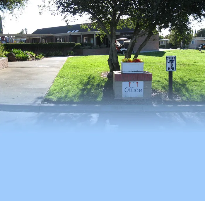 Meadowbrook Mobile Home Park Picture 7