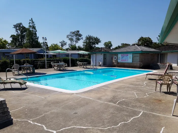 Stonegate Mobile Home Estates Picture 2