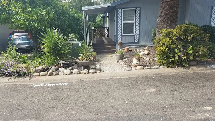 Lake Park Estates Picture 5