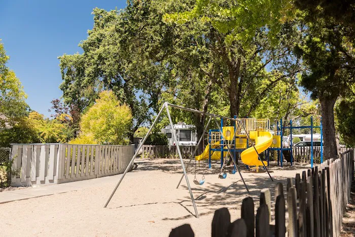 Windsor RV Park Picture 6