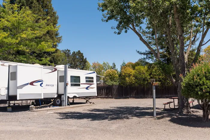 Windsor RV Park Picture 4