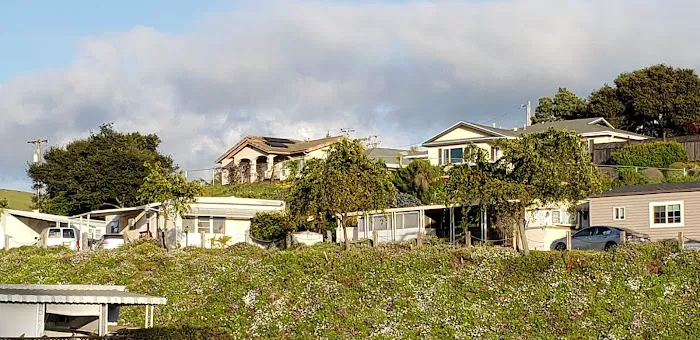 Vagabond Mobile Home Park Picture 1