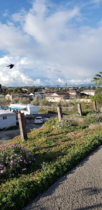 Vagabond Mobile Home Park Picture 8