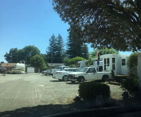 Rose-Villa Trailer Park