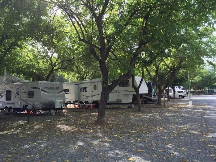 Loomis RV Park Picture 5