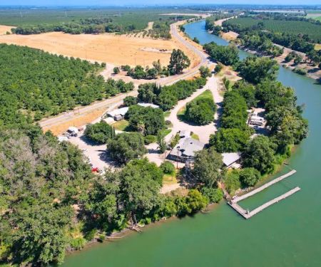 Lovey's Landing RV park