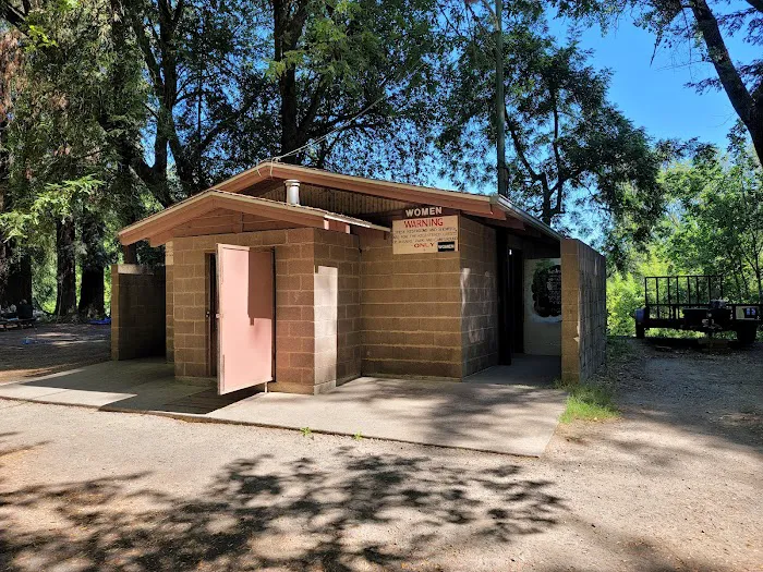 Mirabel RV Park & Campground Picture 2