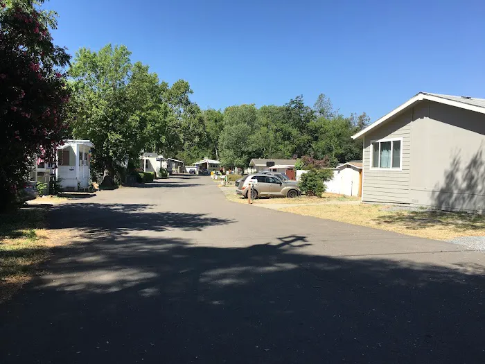 Gold Hill Mobile Home Park Picture 7
