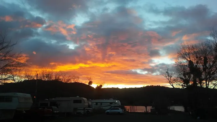 Trombetta's Resort Picture 2