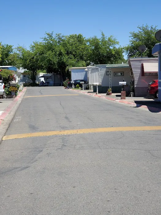 Mobile Home Park-Closed no longer run business under this name Picture 4