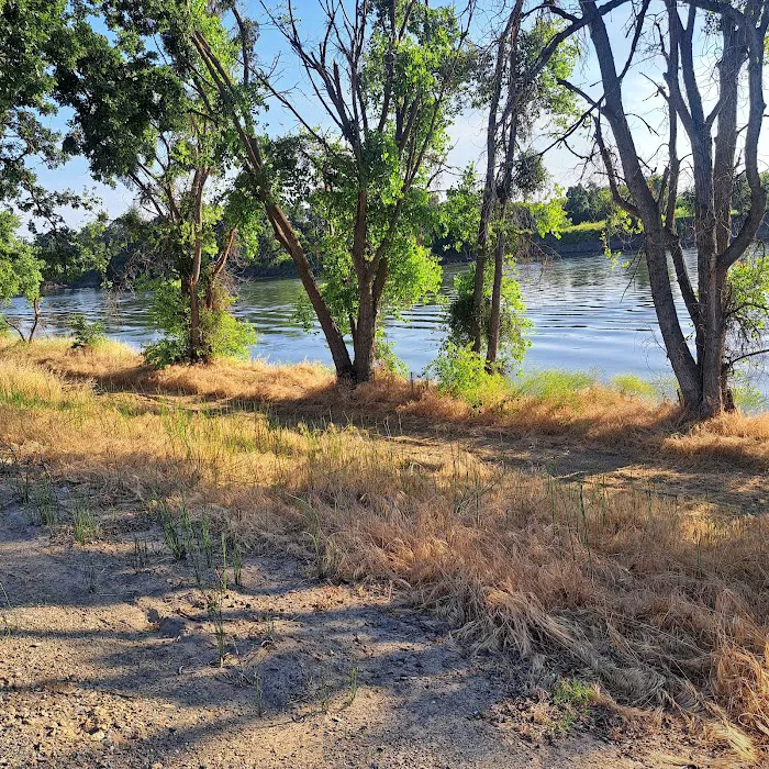 Sunset Villa Mobile Home Park Picture 3